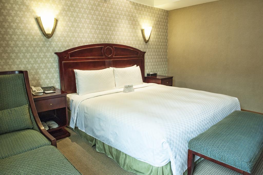 Royal Palace Hotel Тайбэй Номер фото