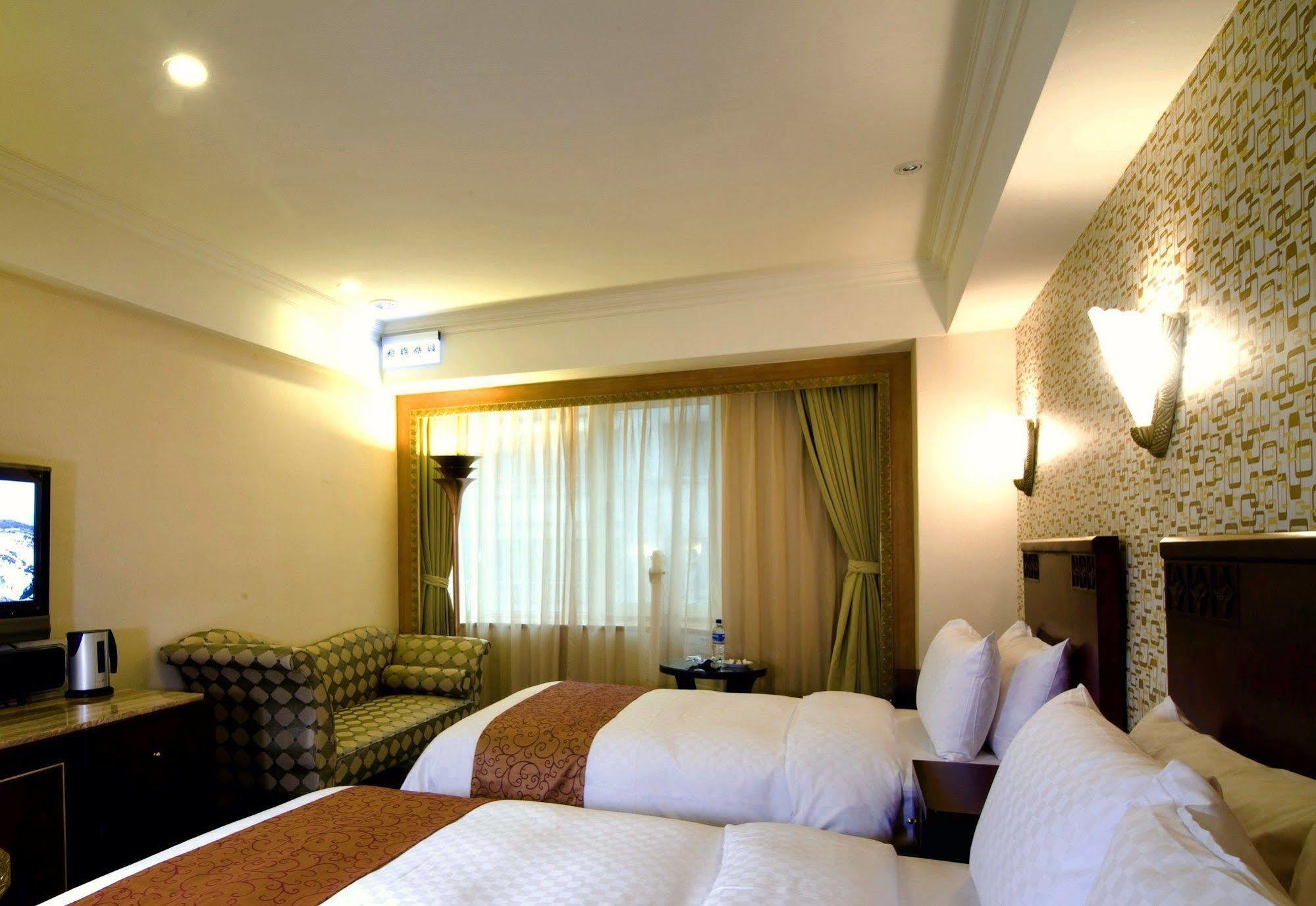 Royal Palace Hotel Тайбэй Экстерьер фото