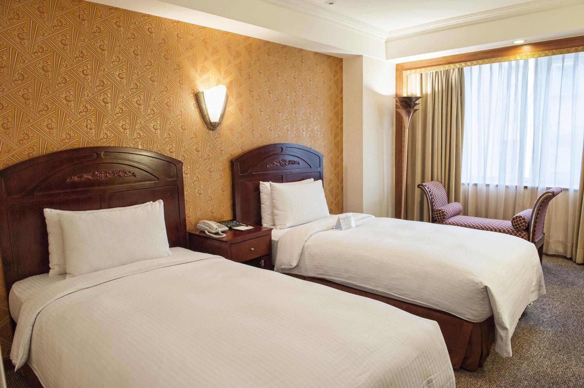 Royal Palace Hotel Тайбэй Экстерьер фото
