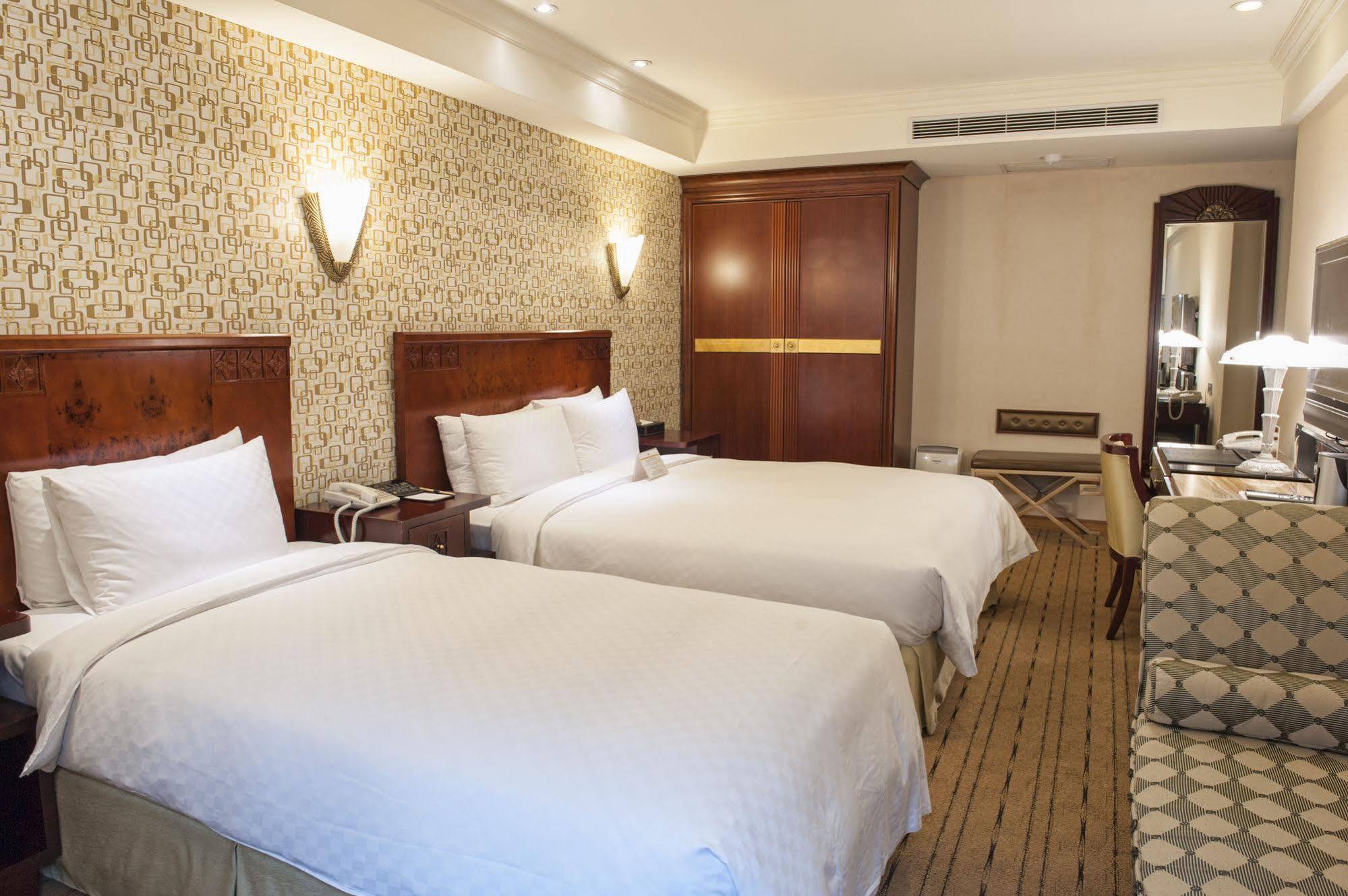 Royal Palace Hotel Тайбэй Экстерьер фото