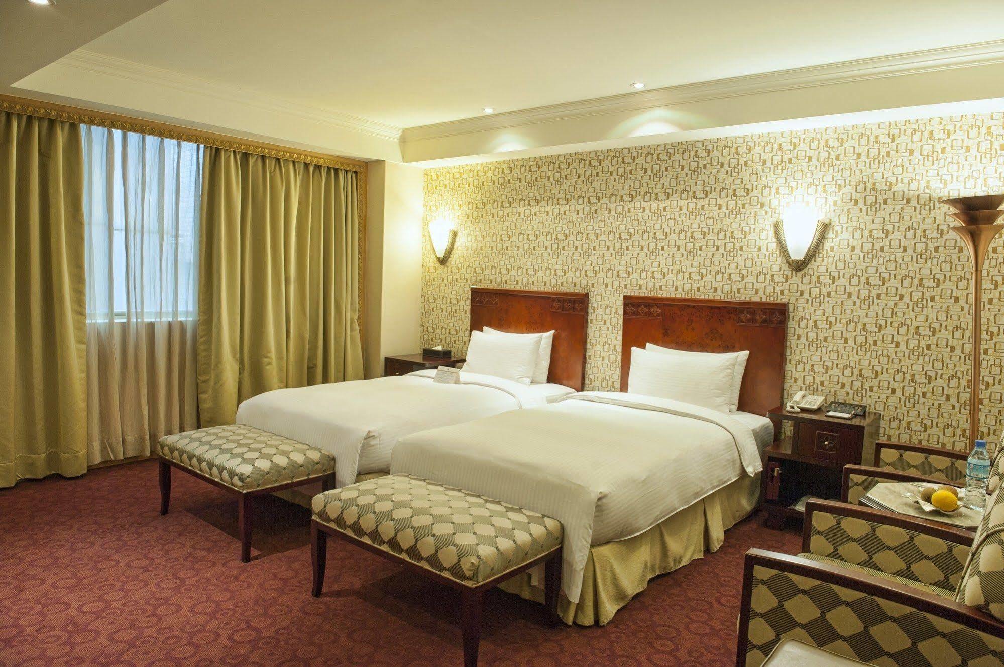 Royal Palace Hotel Тайбэй Экстерьер фото