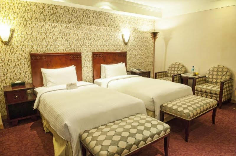 Royal Palace Hotel Тайбэй Экстерьер фото
