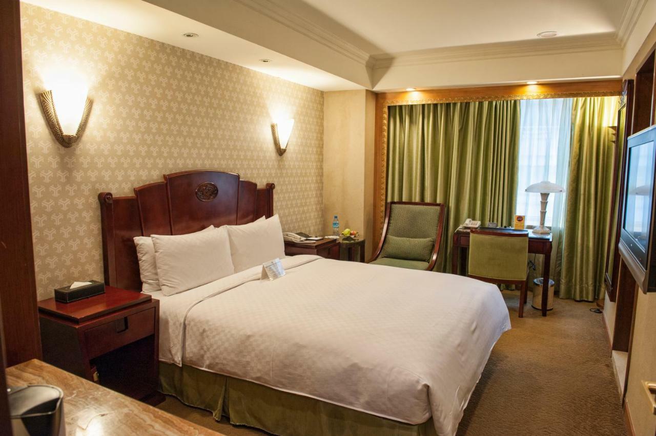 Royal Palace Hotel Тайбэй Экстерьер фото